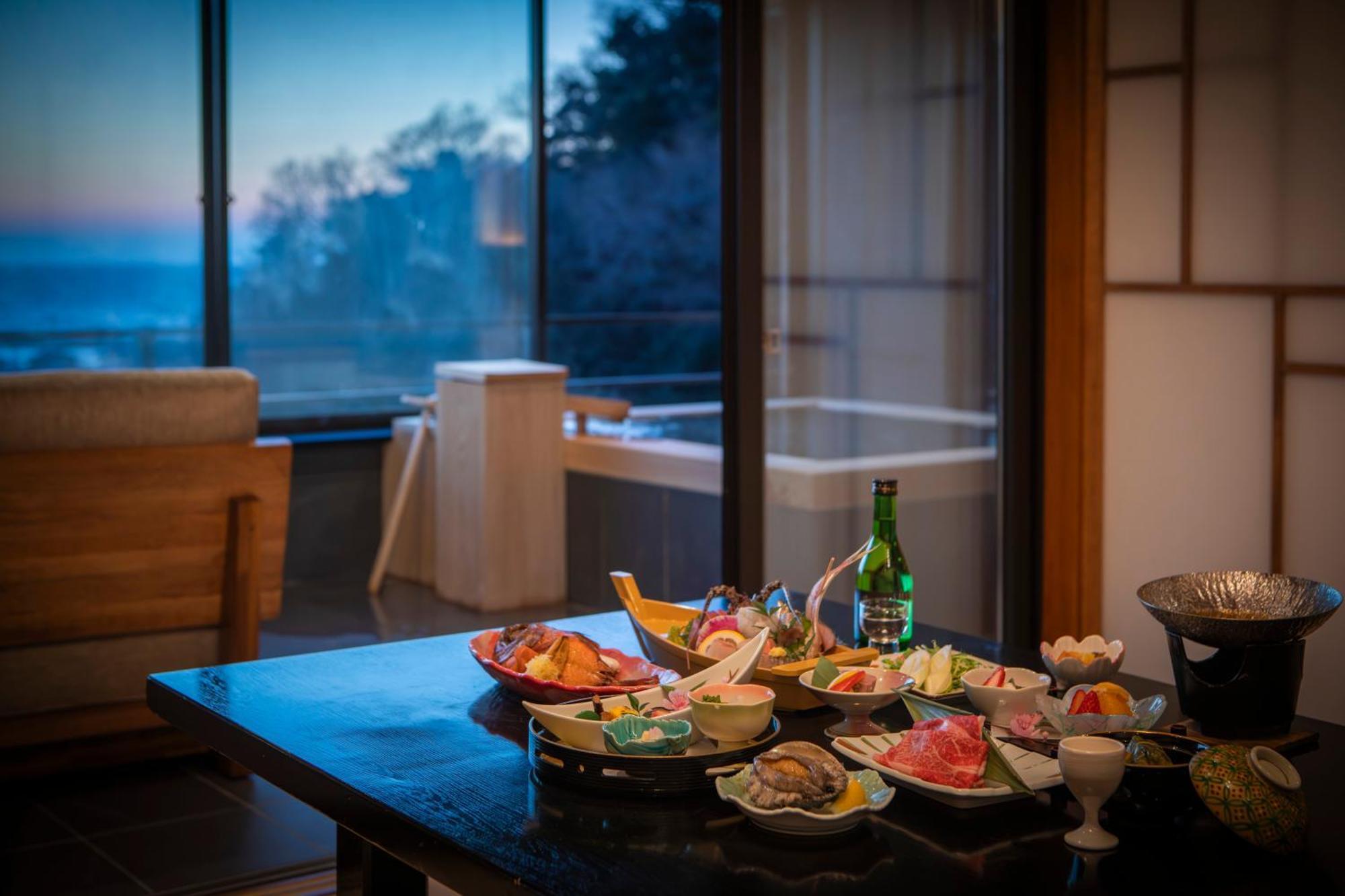 ซากาฮิจิริ เกียวกูโชเอน Hotel อิซุ ภายนอก รูปภาพ